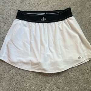 ALO Yoga match point skirt
